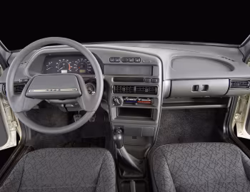 Передня панель Lada Samara (2113) '2004–07
