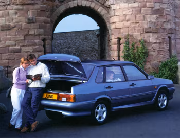 Lada Samara "Juno" Saloon [UK-spec] (210996) '07.1994–03.1996
