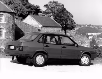 Lada Samara Sedan (210990) '1992–99