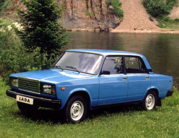 ВАЗ-2107 "Жигули" '03.1982–97