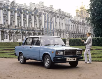 ВАЗ-2107 "Жигули" '03.1982–97
