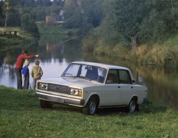 ВАЗ-2107 "Жигули" '03.1982–97