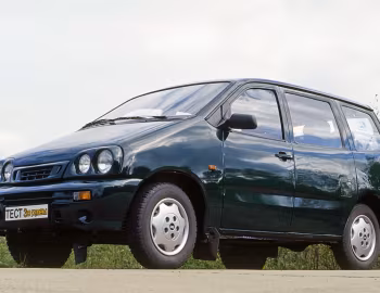 ВАЗ-2120 "Надежда" '08.1998–11.2002