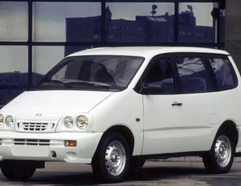 ВАЗ-2120 "Надежда" '08.1998–11.2002
