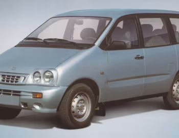 ВАЗ-2120 "Надежда" '08.1998–11.2002