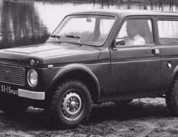 ВАЗ-2Э2121 "Нива" '04–08.1973