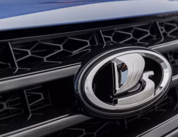 Логотип Lada Vesta Exclusive '11.2019–04.2021