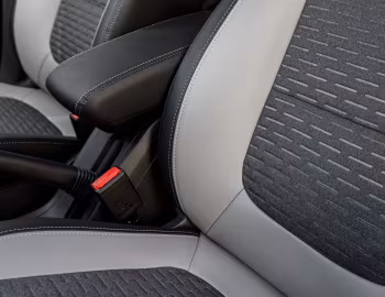 Інтер'єр Lada Vesta Exclusive '11.2019–04.2021