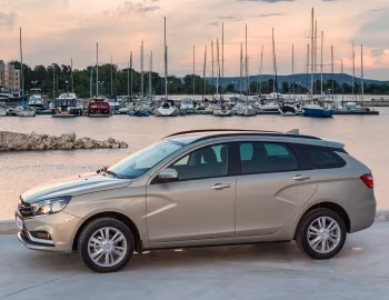 Lada Vesta SW Luxe (GFK) '09.2017–03.2022