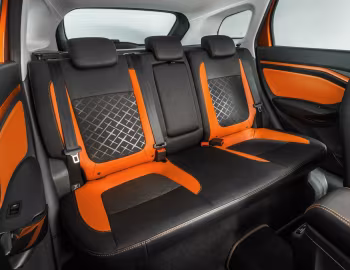 Інтер'єр Lada Vesta SW Cross Luxe '09.2017–03.2022
