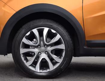 Lada XRAY Cross (GAB) '10.2018–09.2022