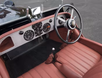 Интерьер Lagonda 4½-Litre M45 Rapide Tourer Fox&Nicholl Team Car Replica