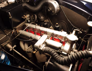 Под капотом Lagonda 3 Litre 2-door Sports Saloon by Tickford '1954