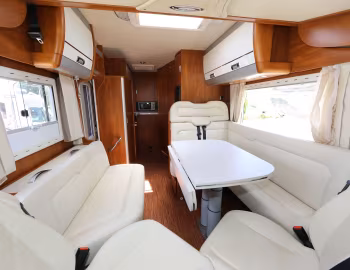 Интерьер 2019 Laika Ecovip 680 '2018–19