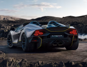 Lamborghini Auténtica '01.2023