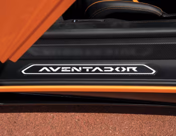 Lamborghini Aventador LP 750-4 Superveloce Roadster [UK-spec] (LB834) '2015–17