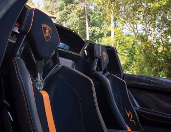 Interior Lamborghini Aventador LP 750-4 Superveloce Roadster [UK-spec] (LB834) '2015–17