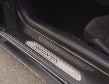 Lamborghini Aventador S [UK-spec] '2017–21