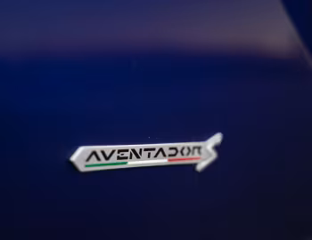Lamborghini Aventador S [UK-spec] '2017–21