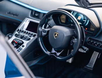 Painel frontal Lamborghini Aventador S Roadster [UK-spec] '2018–21