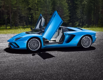 Lamborghini Aventador S Roadster [Worldwide] '2017–21
