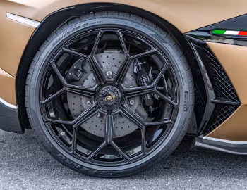 Lamborghini Aventador SVJ Roadster [UK-spec] '2019–pr.
