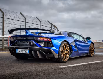 Lamborghini Aventador SVJ Roadster [UK-spec] '2019–pr.