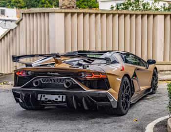 Lamborghini Aventador SVJ Roadster [UK-spec] '2019–pr.