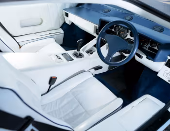 Interior Lamborghini Countach "25 Anniversario" [UK-spec] '1988–90
