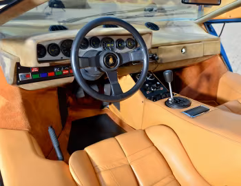 Interior Lamborghini Countach LP400 [North America]