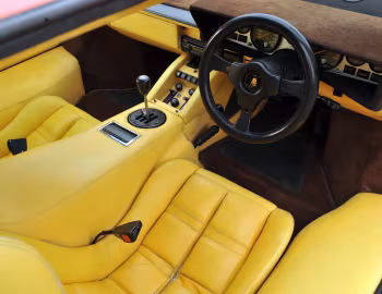 Interior Lamborghini Countach LP500 S [UK-spec] '1982–85