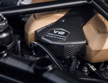 Sous la capuche Lamborghini Countach LPI 800-4 (#11184) '2022