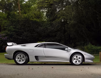 Lamborghini Diablo VT with option "Rear Wing" [Worldwide] '1993–98