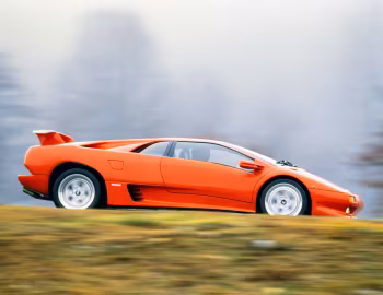 Lamborghini Diablo VT with option "Rear Wing" [Worldwide] '1993–98