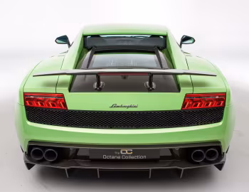 Lamborghini Gallardo LP 570-4 Superleggera [UK-spec] '2010–12
