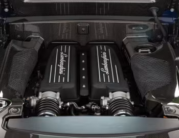Sob o capô Lamborghini Gallardo LP 570-4 Superleggera [UK-spec] '2010–12