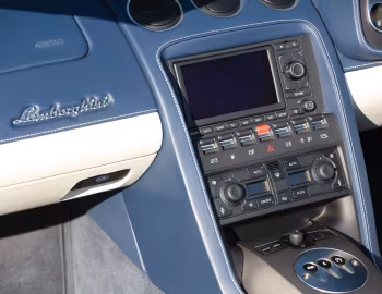 Interior Lamborghini Gallardo Spyder [UK-spec] '2006–08