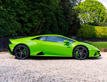 Lamborghini Huracán EVO [UK-spec] (LB724) '2019–23