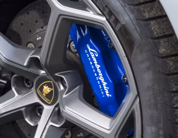 Lamborghini Huracán EVO [UK-spec] (LB724) '2019–23