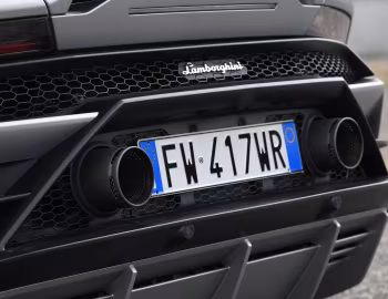 Lamborghini Huracán EVO [UK-spec] (LB724) '2019–23