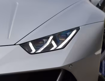 Lamborghini Huracán EVO [UK-spec] (LB724) '2019–23