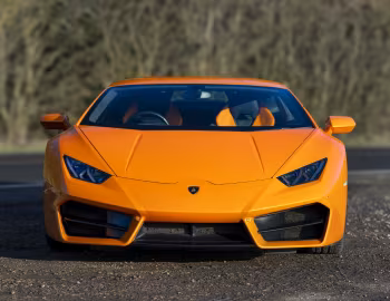 Lamborghini Huracán RWD [UK-spec] (LB724) '2015–19