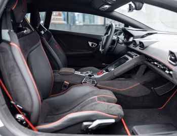 Interior 2024 Lamborghini Huracán Sterrato [North America] (LB724) '2023–24