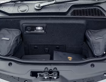 Porta-malas Lamborghini Huracán Sterrato [UK-spec] (LB724) '2023–24