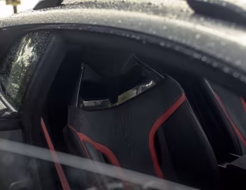 Interior Lamborghini Huracán Sterrato [UK-spec] (LB724) '2023–24