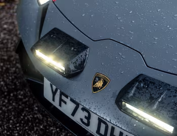 Logotipo Lamborghini Huracán Sterrato [UK-spec] (LB724) '2023–24