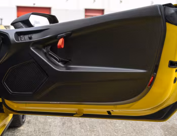 Interior Lamborghini Huracán STO [UK-spec] (LB724) '2021–24