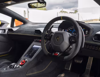Painel frontal Lamborghini Huracán STO [UK-spec] (LB724) '2021–24