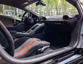 Interior Lamborghini Huracán STO 60° Anniversario [North America] (LB724) '2023