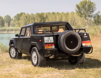 Lamborghini LM002 [North America] '1990–92